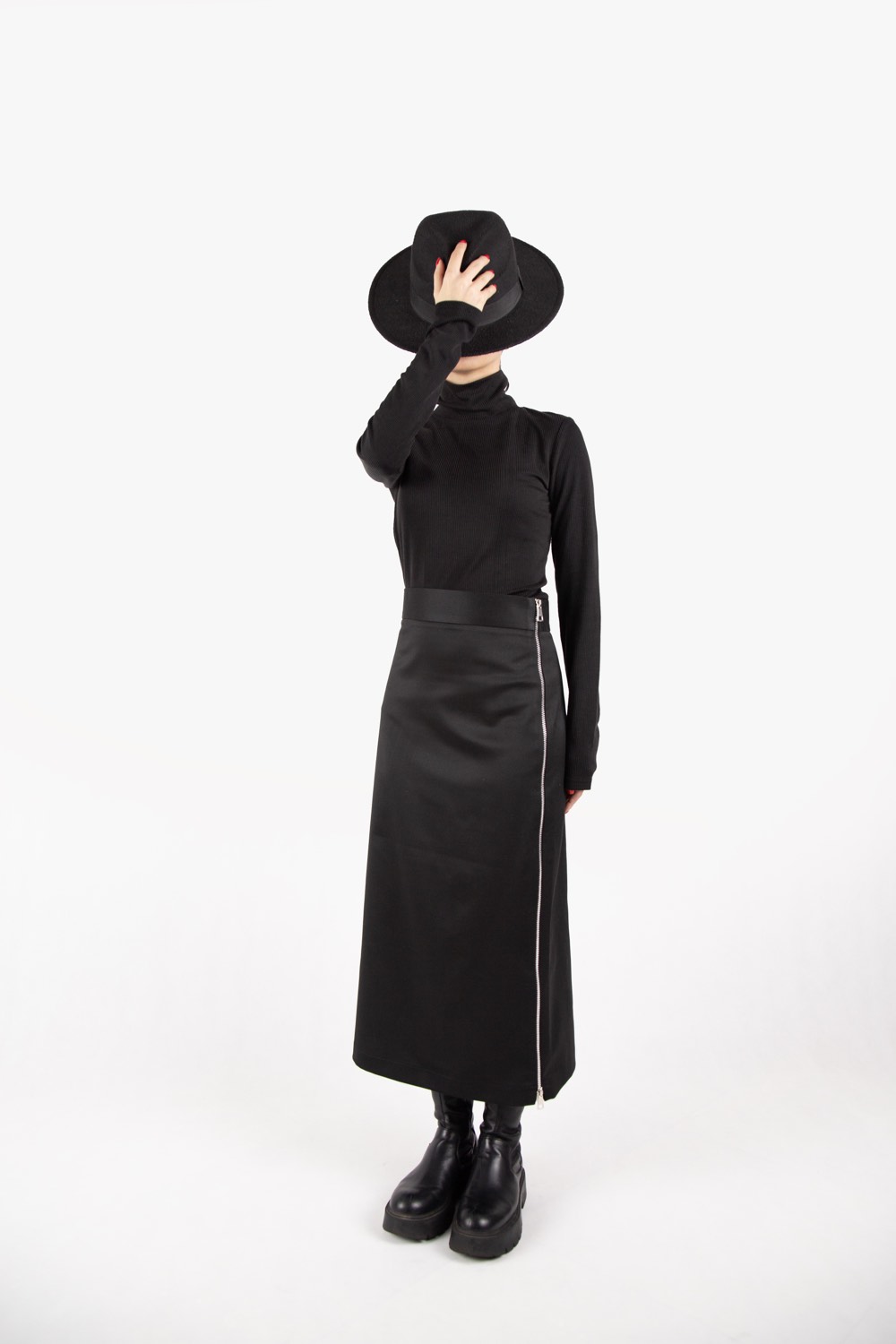 Zip Skirt by Masoomeh Nami